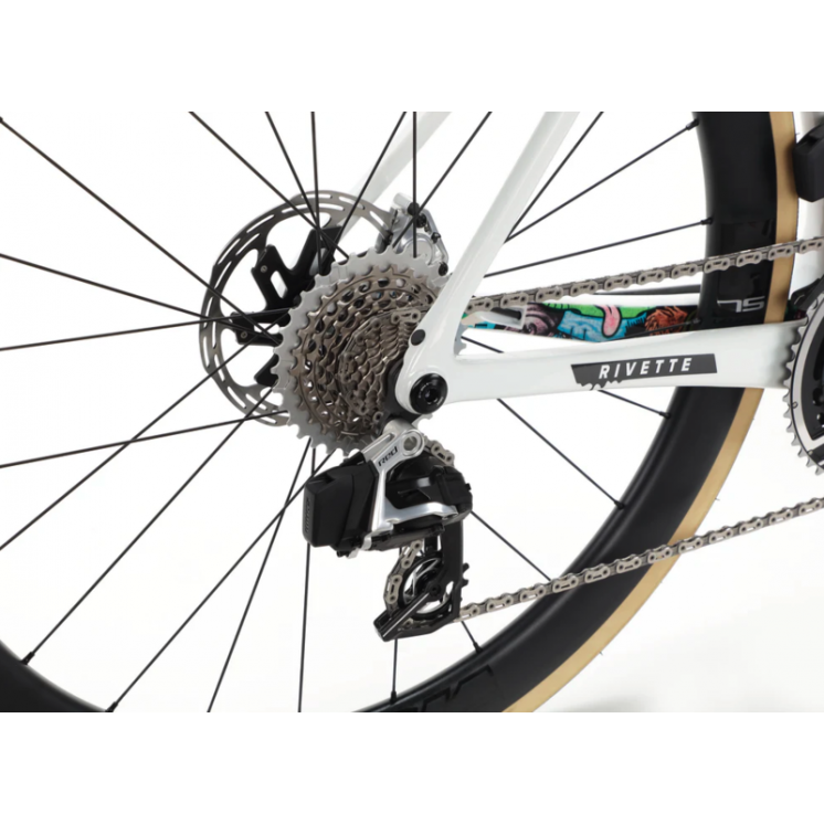 Haro bikes vélo route Rivette Carbon EP Edition