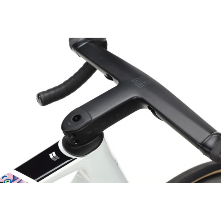 Haro bikes vélo route Rivette Carbon EP Edition