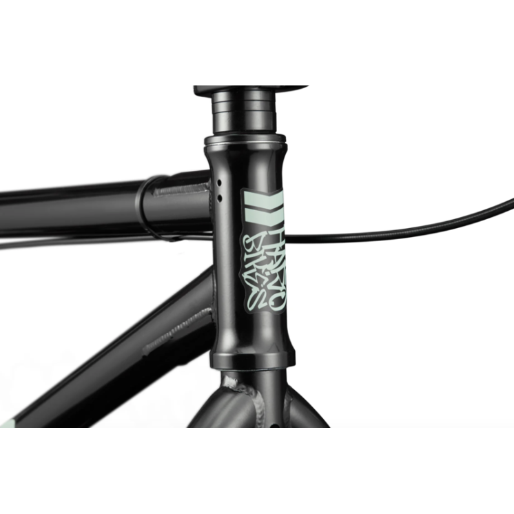 HARO Bikes BMX Freestyle Downtown Cadre 21.7" Roues 24"