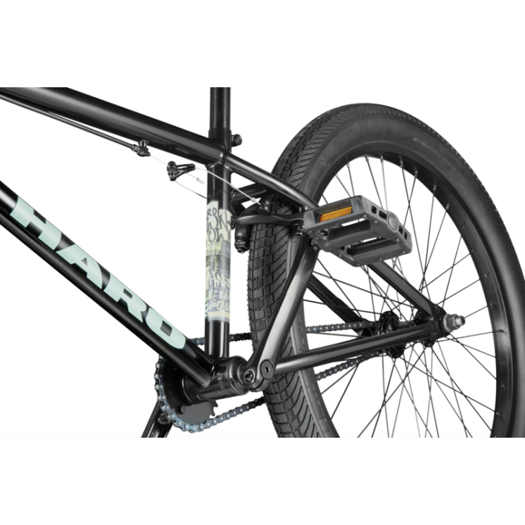 HARO Bikes BMX Freestyle Downtown Cadre 21.7" Roues 24"